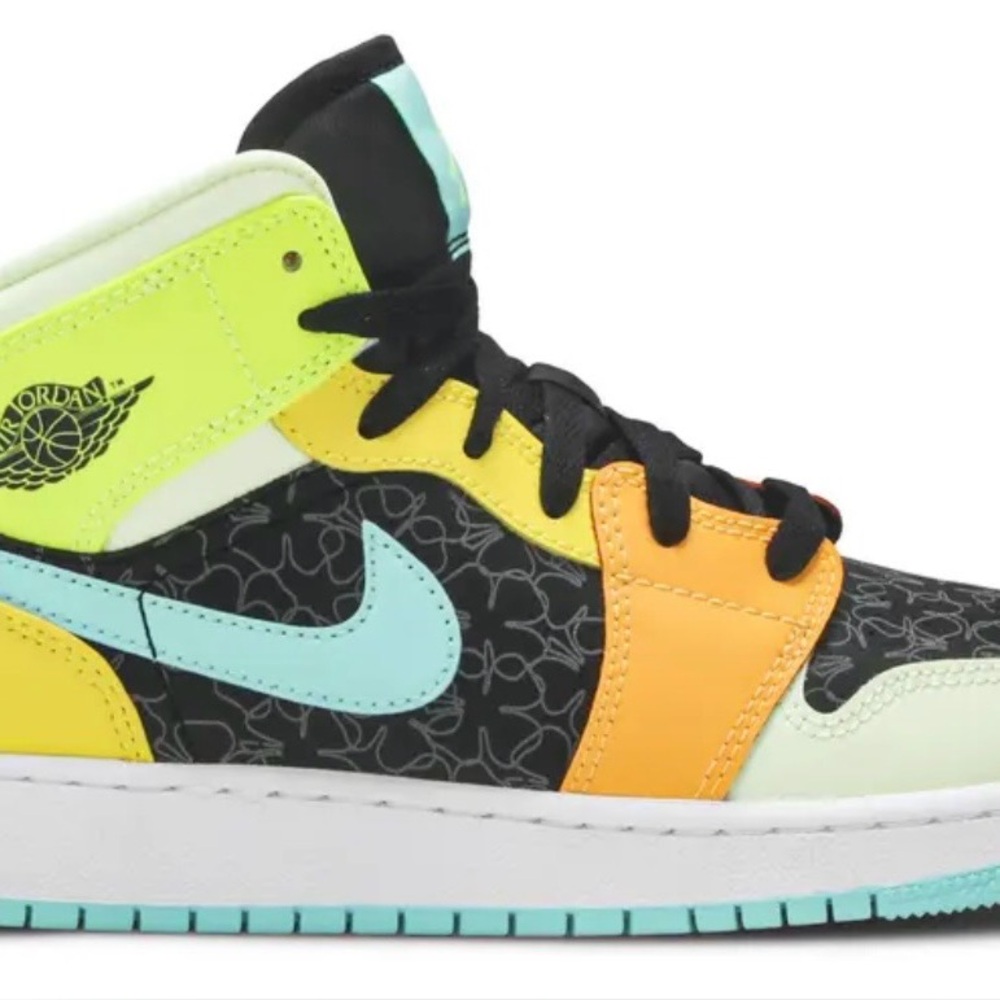 Nike Air Jordan 1 Mid SE shoes size 7 Y